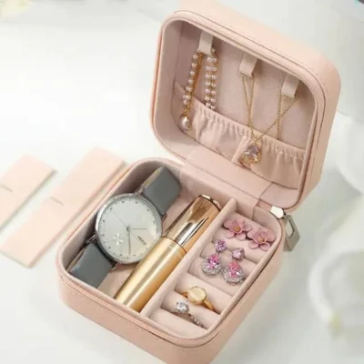 جعبه جواهرات چرمی مدل LD1006